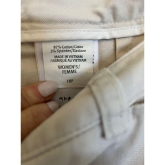 Eddie Bauer Women's Chinos-Size 18P - Picture 5 of 5